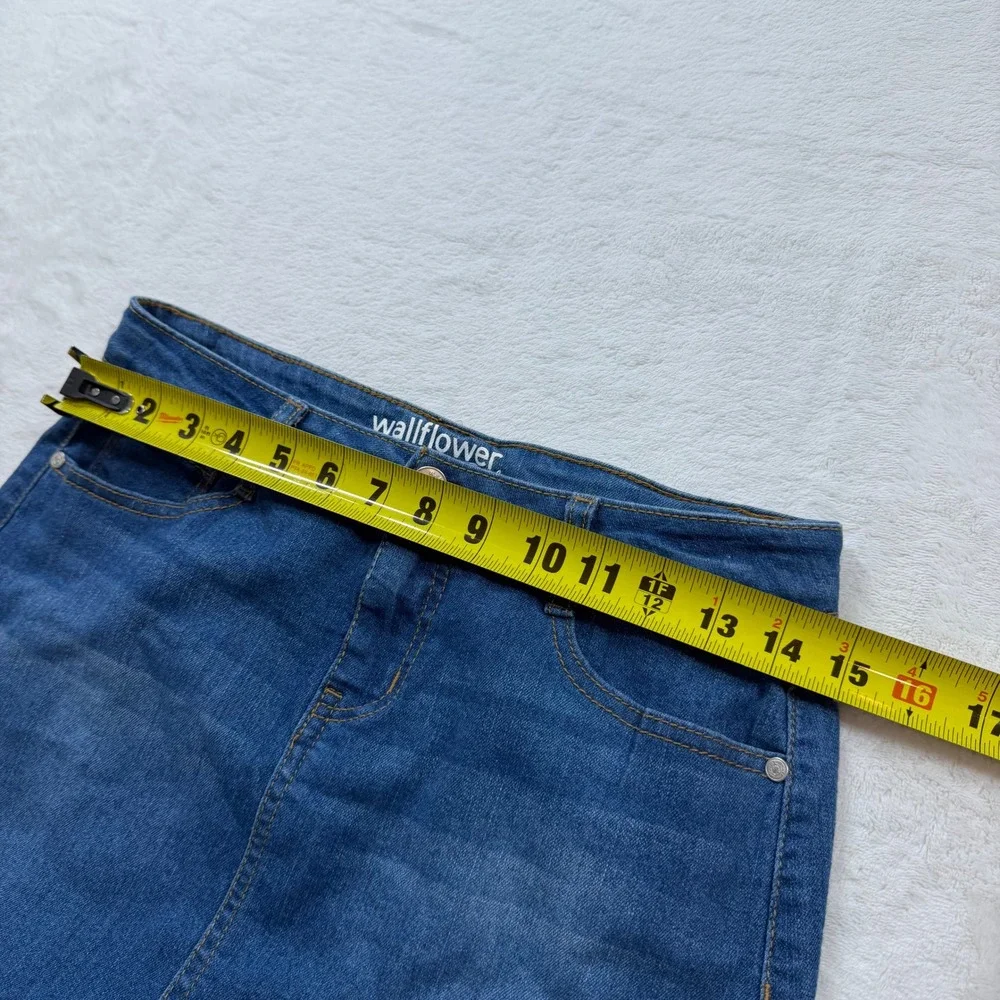 Wallflower‎ Denim Skirt Girls Size 16 Blue Good Ruffle Hem Stretch Mini Skirt